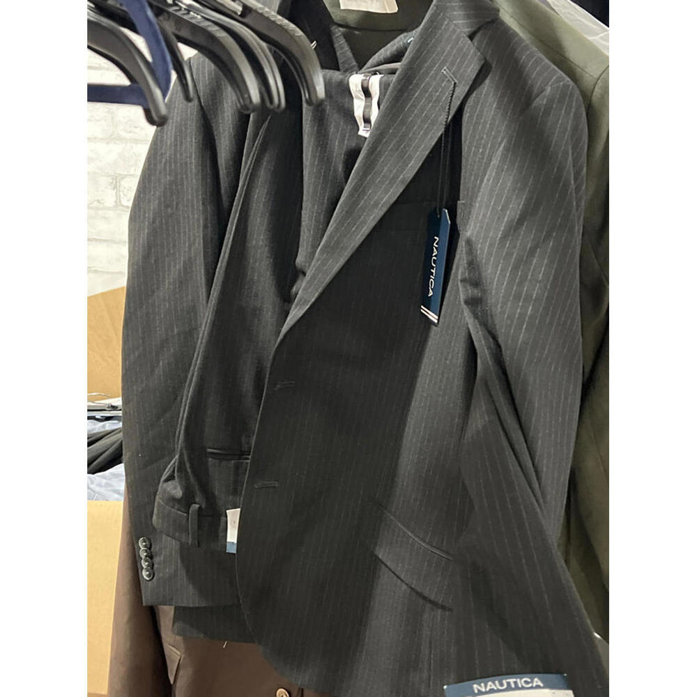 Nautica Mens Modern fit 2 Piece Suit 42 R / 36 Waist Black Striped Stretch - Picture 3 of 5